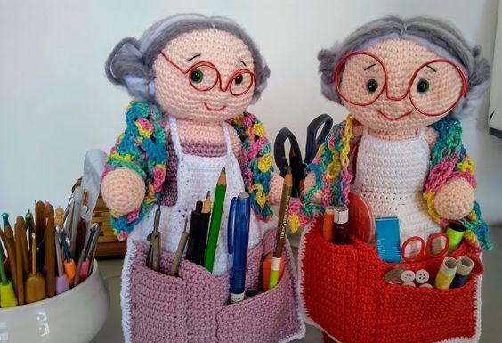 Crafter Granny – Free Pattern
