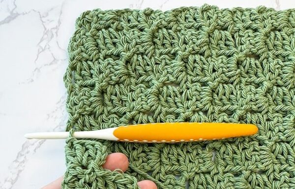 Sprig Stitch Corner-to-Corner Crochet Pattern (C2C HDC) – Beginner-Friendly Step-by-Step Guide